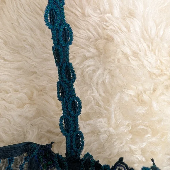 CHANTELLE * Vendôme* DEMI BRA  -STYLE 1905- EMERALD GREEN AND EMBROIDERED LACE - Picture 6 of 8